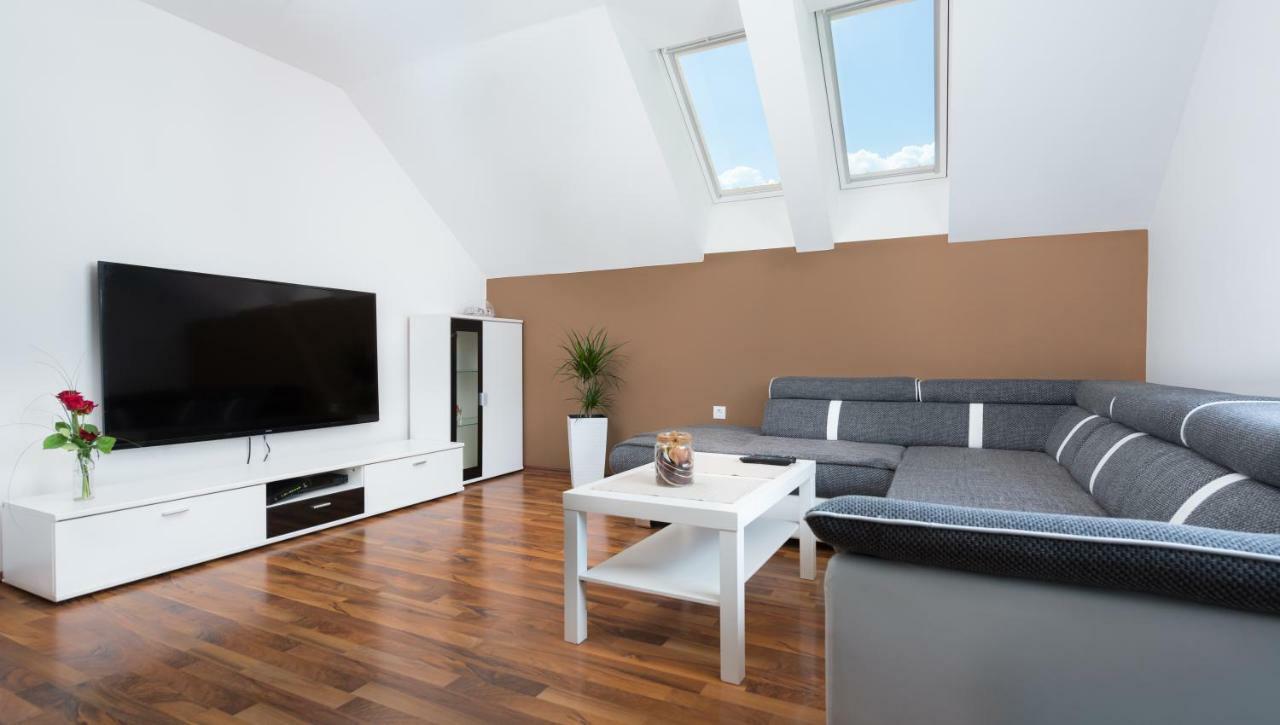 Boomerang Apartment Bled Buitenkant foto